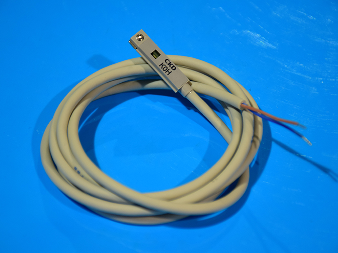 东台压脚切换感应开关